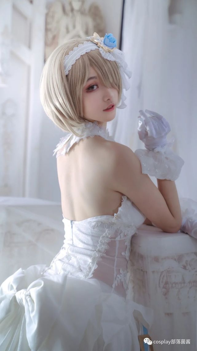 cos:崩壞3麗塔洛絲薇瑟cos正片@滄霽桔梗,恭候指示