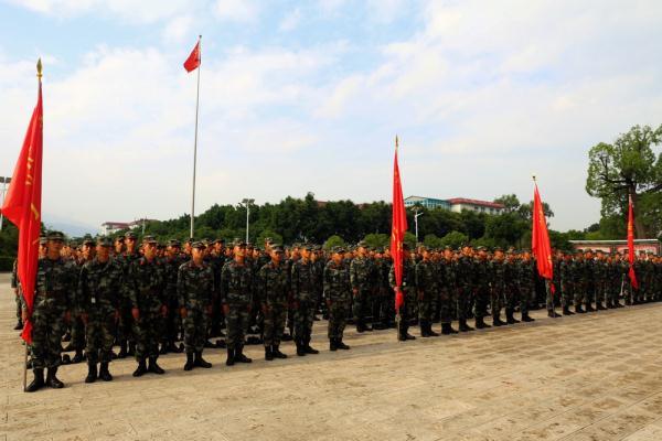 新兵结业开考