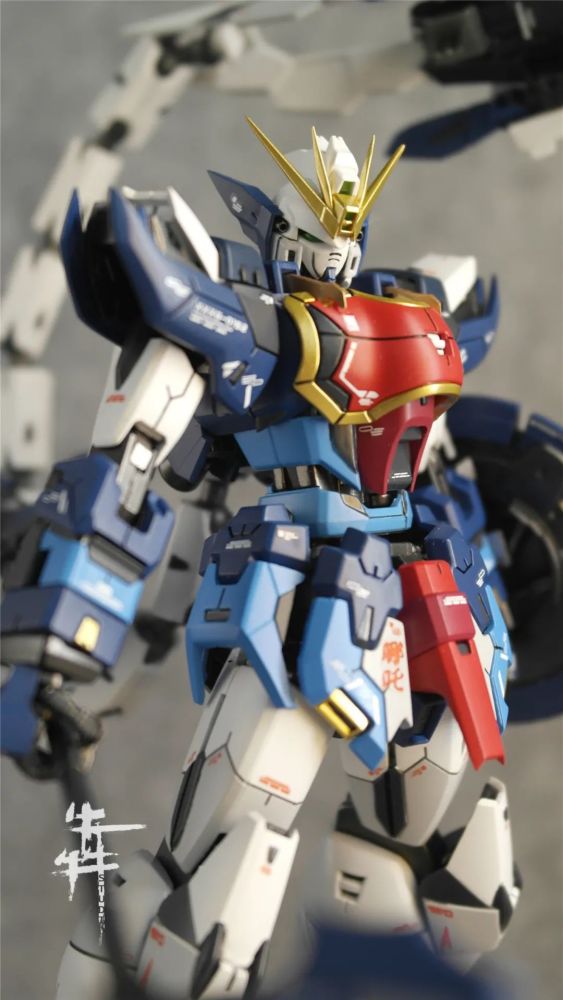 五星精选超新星蓝龙