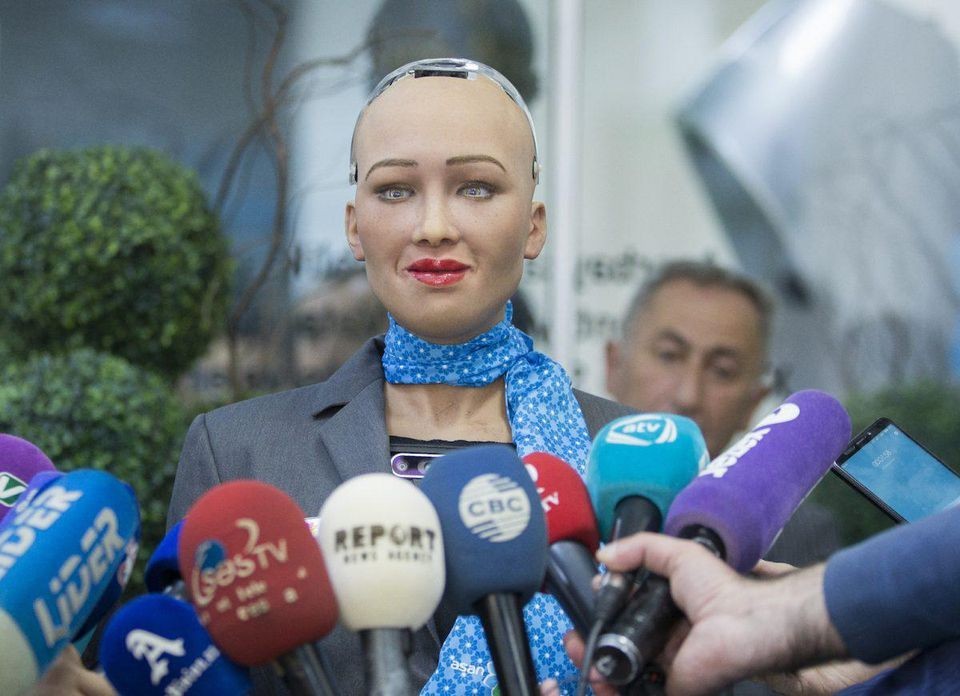 索菲亚机器人表情包图片