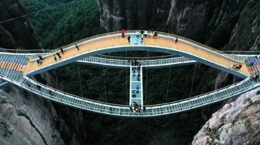 网红玻璃桥——神仙居如意桥_腾讯新闻