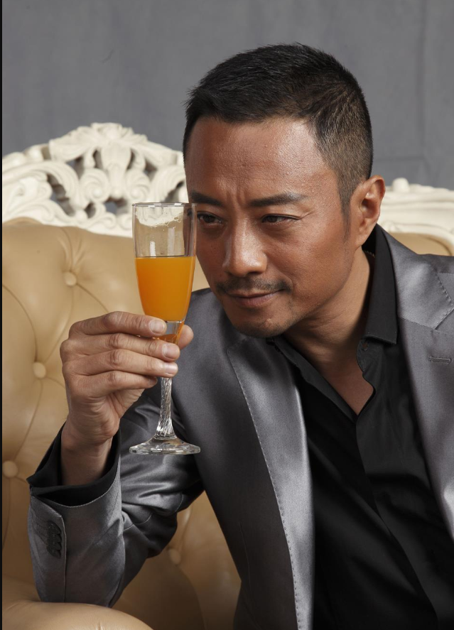 张涵予回应脸黑的原因随口就秀了一段太神了网友不愧是戏骨