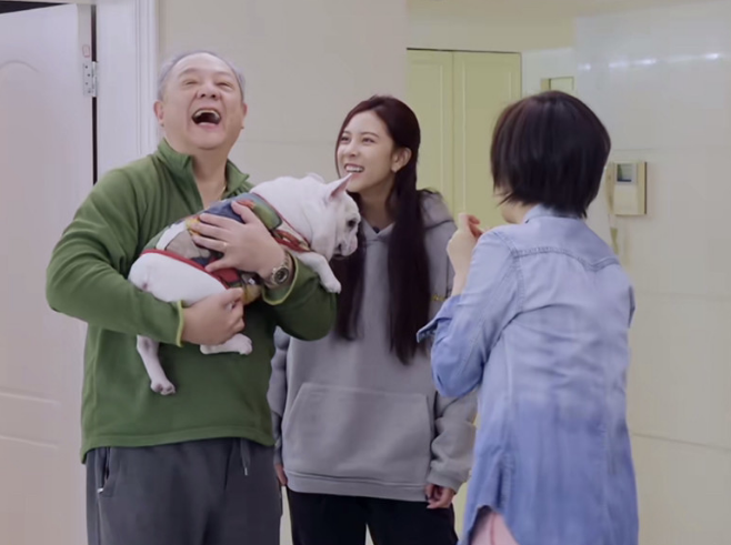 宋妍霏一家翻车了?招待杨迪用自热锅糊弄,看人下菜碟?