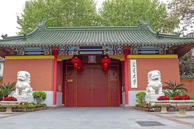 复旦大学排行榜_长三角大学最新排名,复旦挤不进前三,上海交大第一(2)