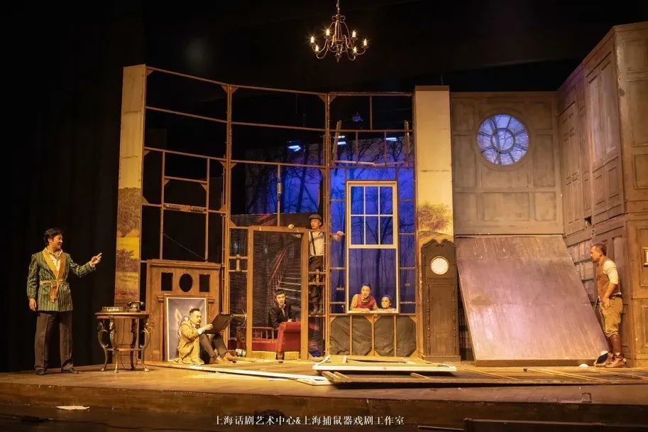 演出事故道具失灵无人生还导演执导上海话剧艺术中心又一佳作在九棵树