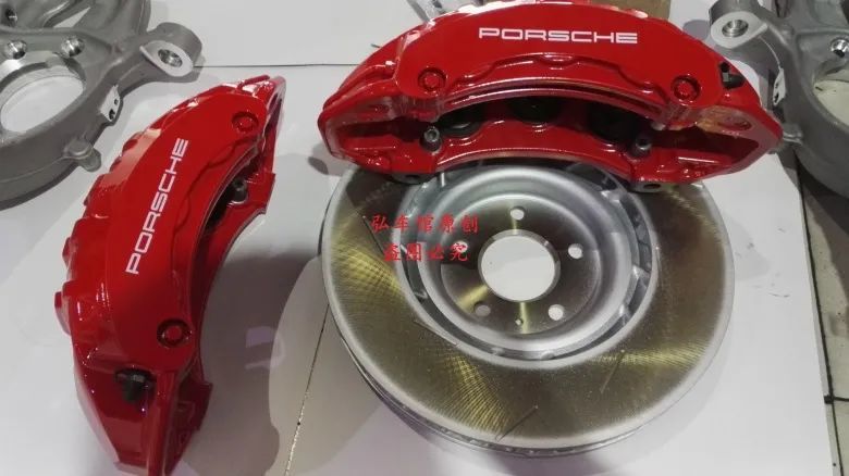 保时捷刹车异响只能这样解决?