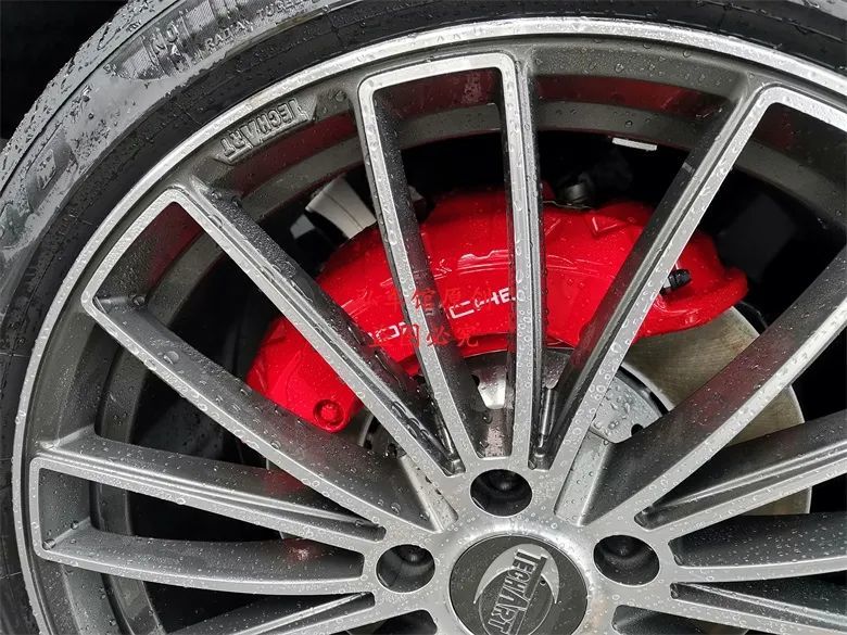 保时捷刹车异响只能这样解决?