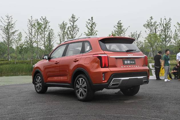 东风悦达起亚智跑ace上市 售价13.98万-15.78万元