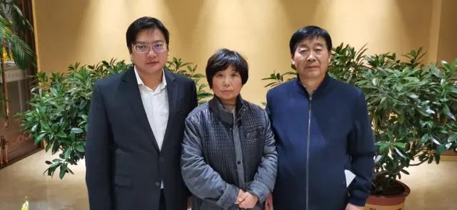 错换人生将迎来大结局郭威妻子晒全家福许妈姚爸心情很好