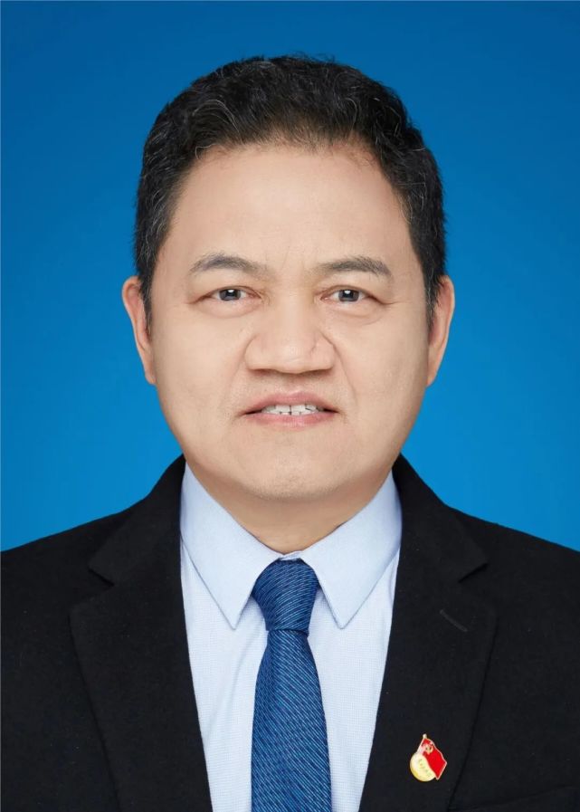 本期嘉宾:刘福云中共党员,博士,教授,博士研究生导师,郑州大学第三