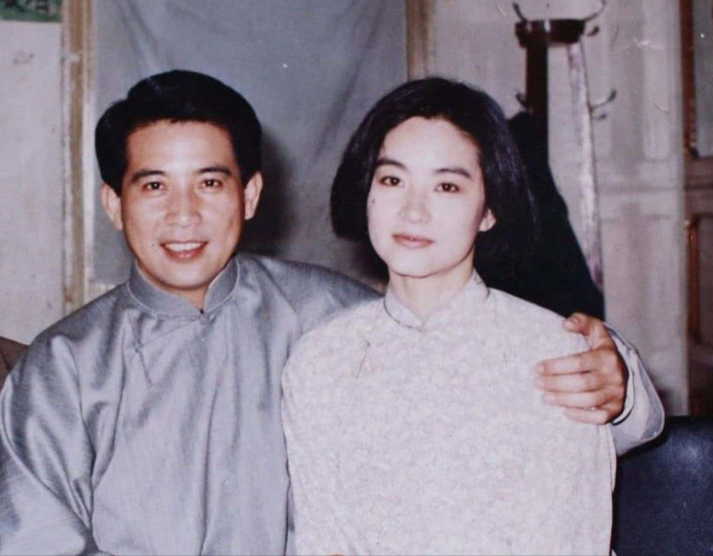 由王家卫导演,与张国荣,梁家辉,张曼玉,梁朝伟,刘嘉玲,张学友,杨采妮