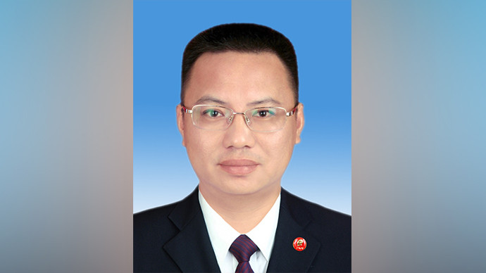 曹伟宏履新湖南韶山市委书记不再担任市长职务