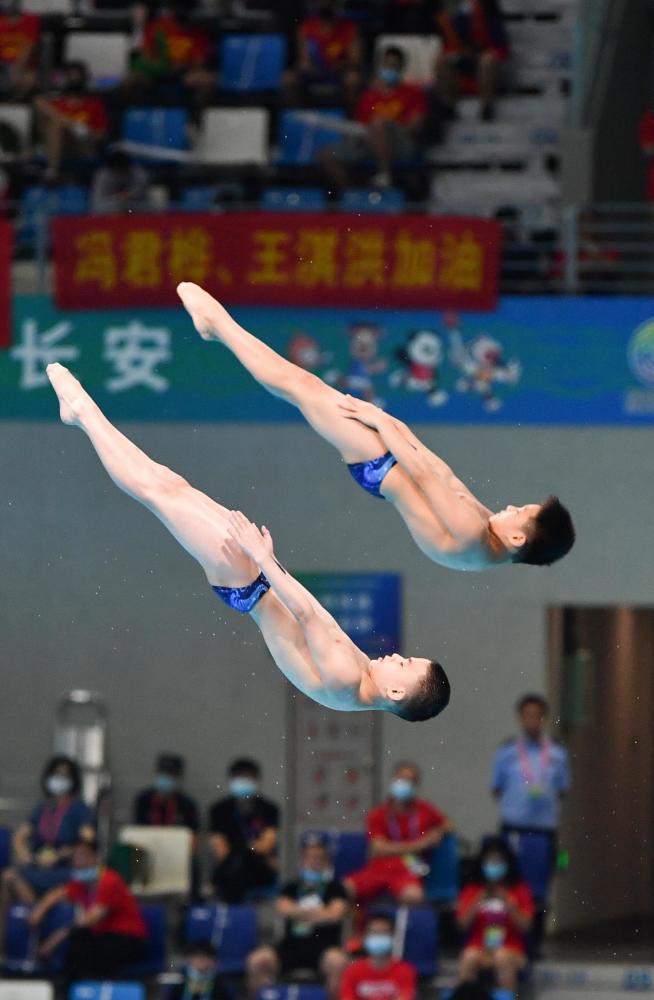 (全运会)跳水——青年组男子双人跳台决赛赛况_腾讯新闻