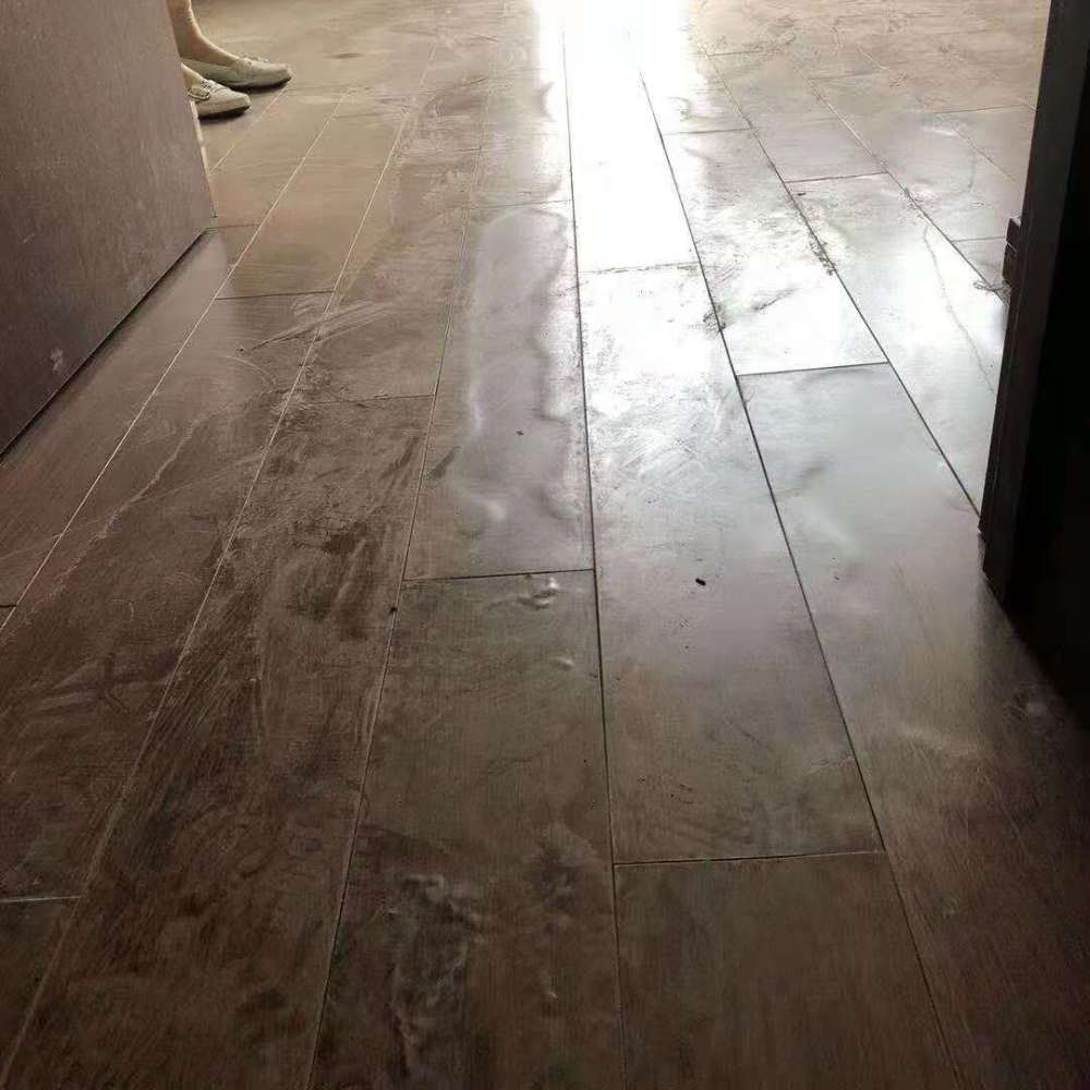 家里漏水了怎么办