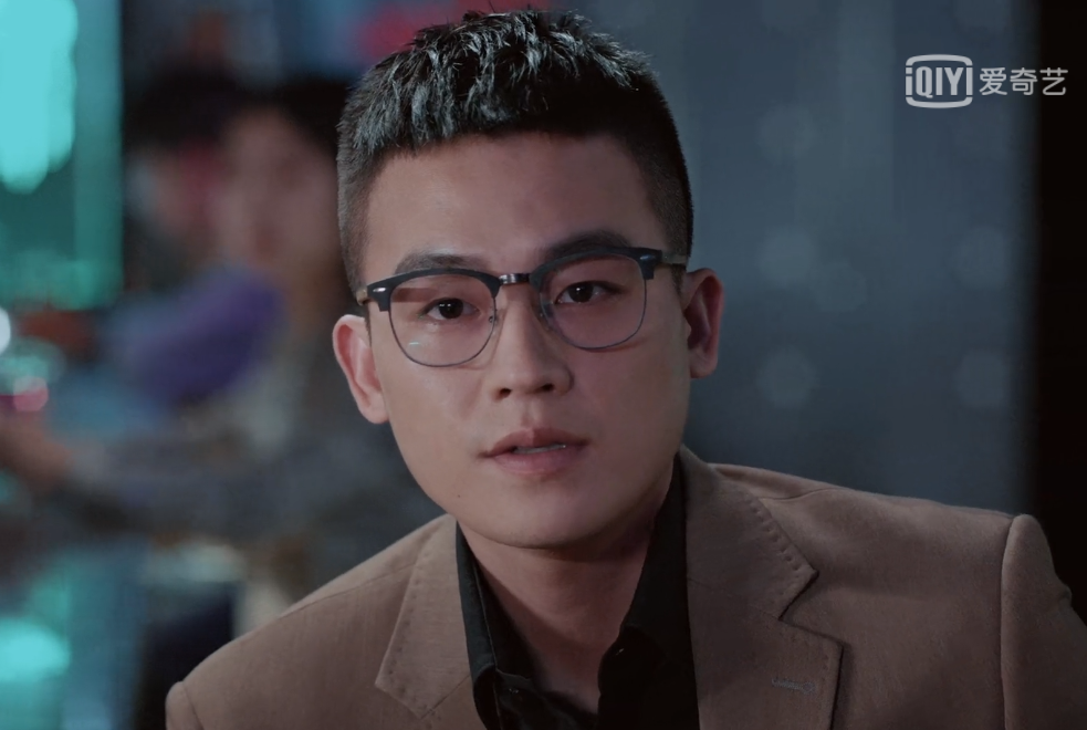 陌生的恋人首播开场悬疑效果就铺满欧豪演的男主还有点吓人