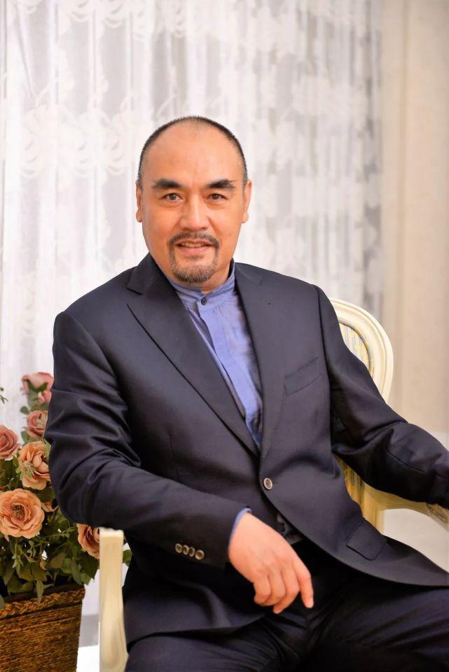 鲁智深臧金生人粗心细会针线活闪婚34年依旧幸福