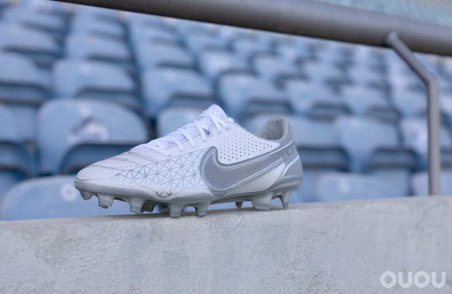 耐克发布 tiempo legend 9 focus 限量款球鞋