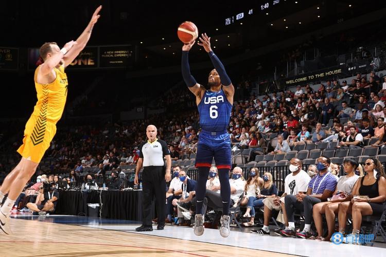 fiba 利拉德：FIBA比赛更讲究身体对抗 在NBA得分是要容易些