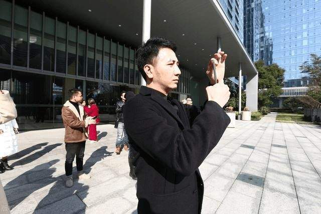 让林生斌畏惧的人出现了接连开锤任真真黑料不惧对方任何维权