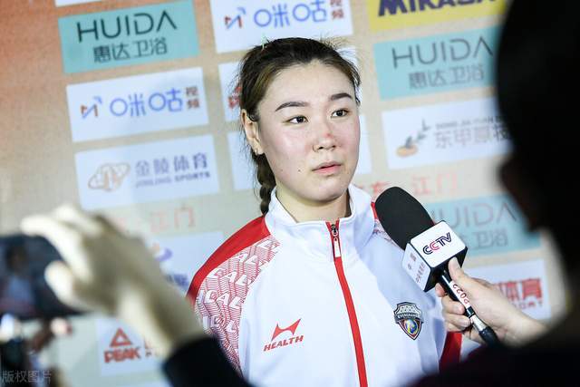 26岁才入选中国女排栗垚会像颜妮大器晚成杀进明年世锦赛吗