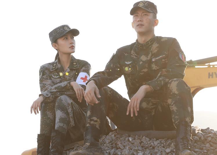 黄景瑜李沁新剧开播!军人与医生之间的故事,能否超越太阳的后裔