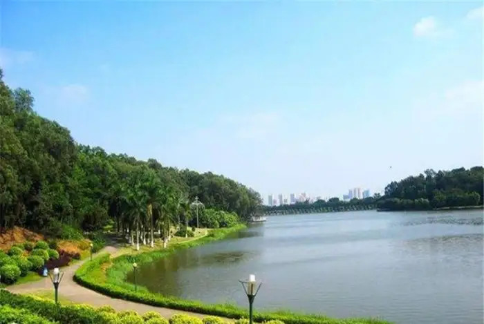 广东省面积排行_广东,32年GDP排名第一,人均购房面积仅1.03㎡,远落后其他省份