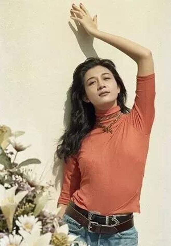 吴绮莉:我对他动了真感情,为他生下这个孩子,我无怨无悔_腾讯新闻