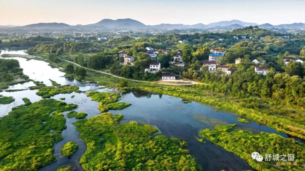 方畈村隶属舒城县汤池镇,位于汤池镇西北部,离镇区8公里.