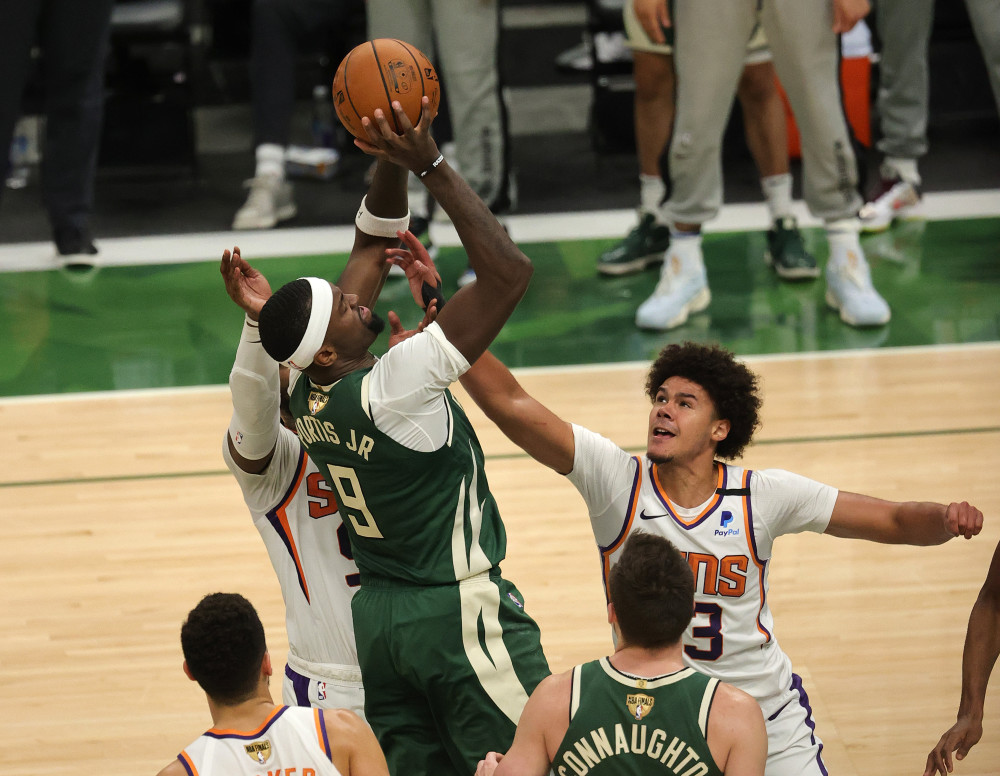 nba 雄鹿夺得NBA总冠军概率更大？