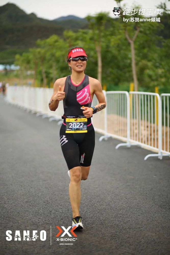 打铁10年今年两获冠军,青岛女铁人真情告白她对铁三的爱