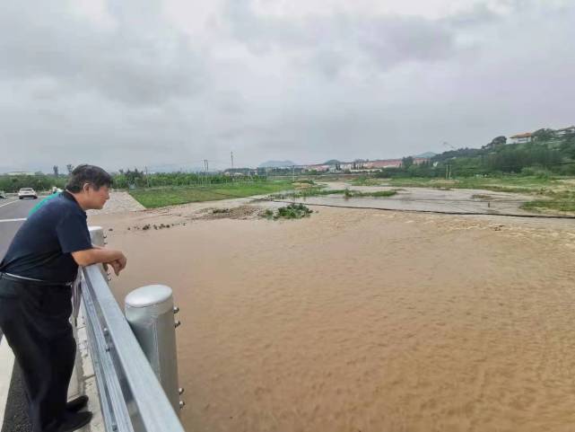 北京海子水库今日提闸泄水