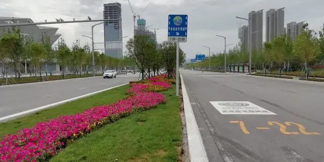 7月13日西安新开通的一条专用大通道 直达体育中心 带大家看看 腾讯新闻