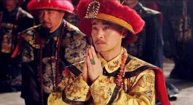 她是清朝晋升最快的后妃 掌权却并不恋权 死因更是扑朔迷离 全网搜