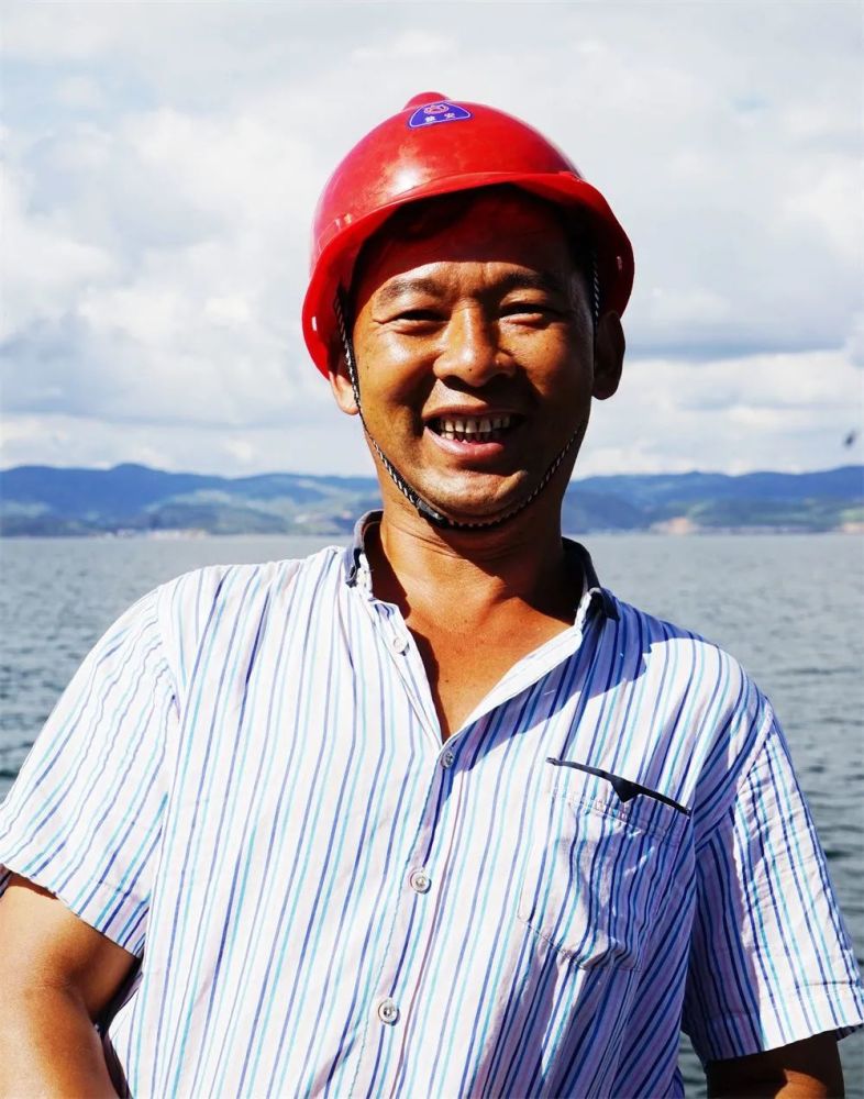 【团·分享】100张大理笑脸,祝福党!