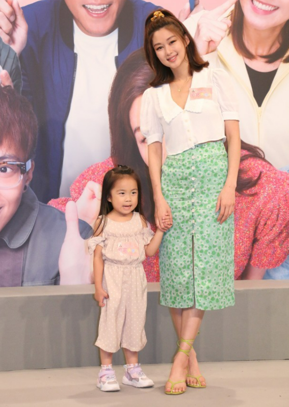 陈自瑶避谈王浩信生日_腾讯新闻