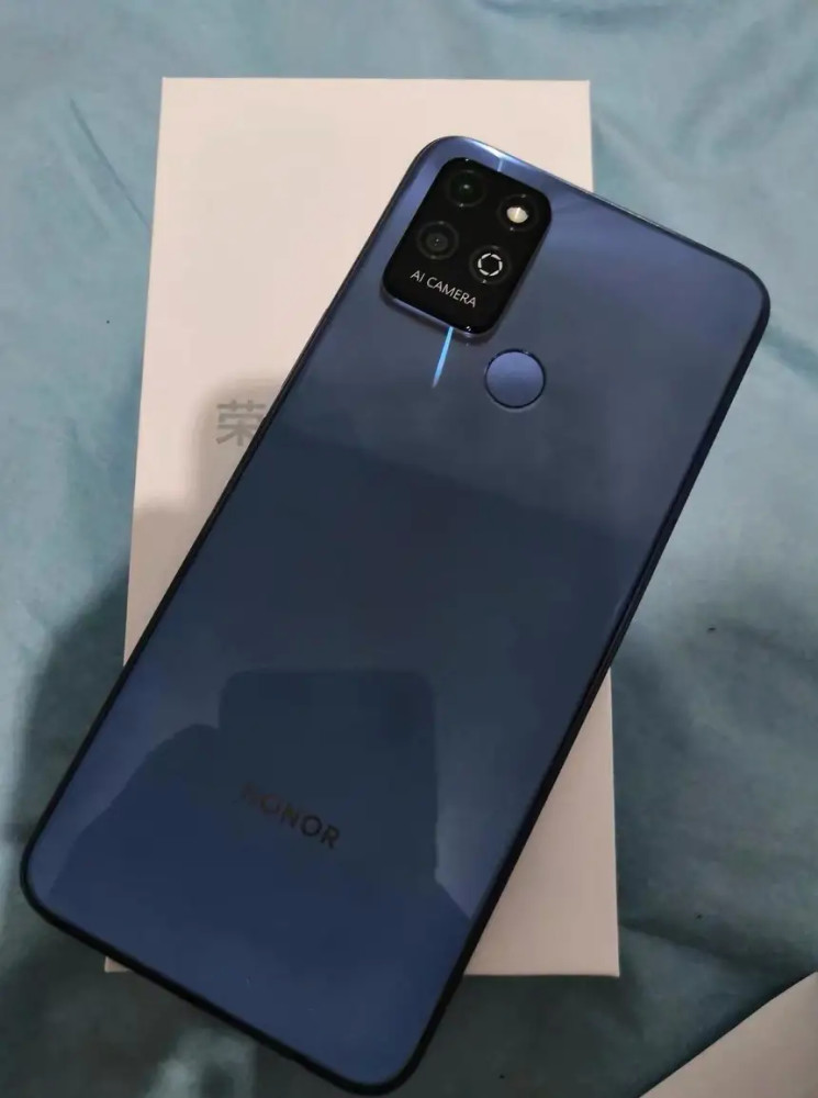 主打超级快充,乐趣不受限的荣耀play5t上手体验!