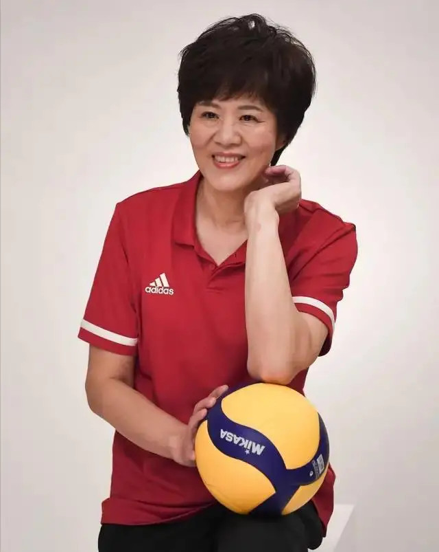 中国女排如果东京奥运夺冠郎平会继续留任打造新生力量吗