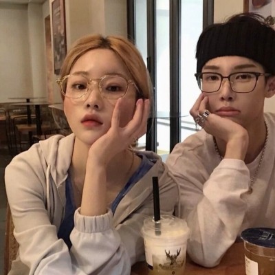 ins欢喜情侣头像