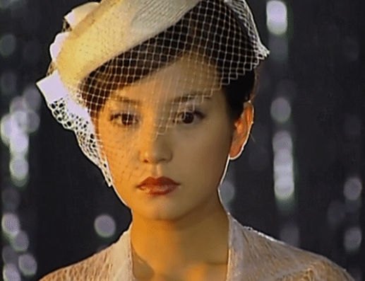 当年赵薇饰演的她,是致命的第三者吗