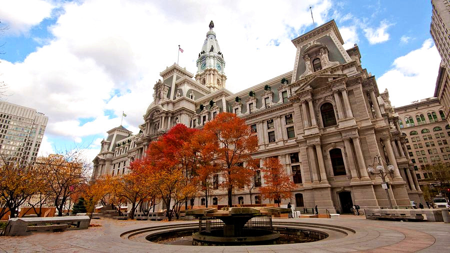 of pennsylvania ),简称宾大(upenn),位于宾夕法尼亚州最大城市费城