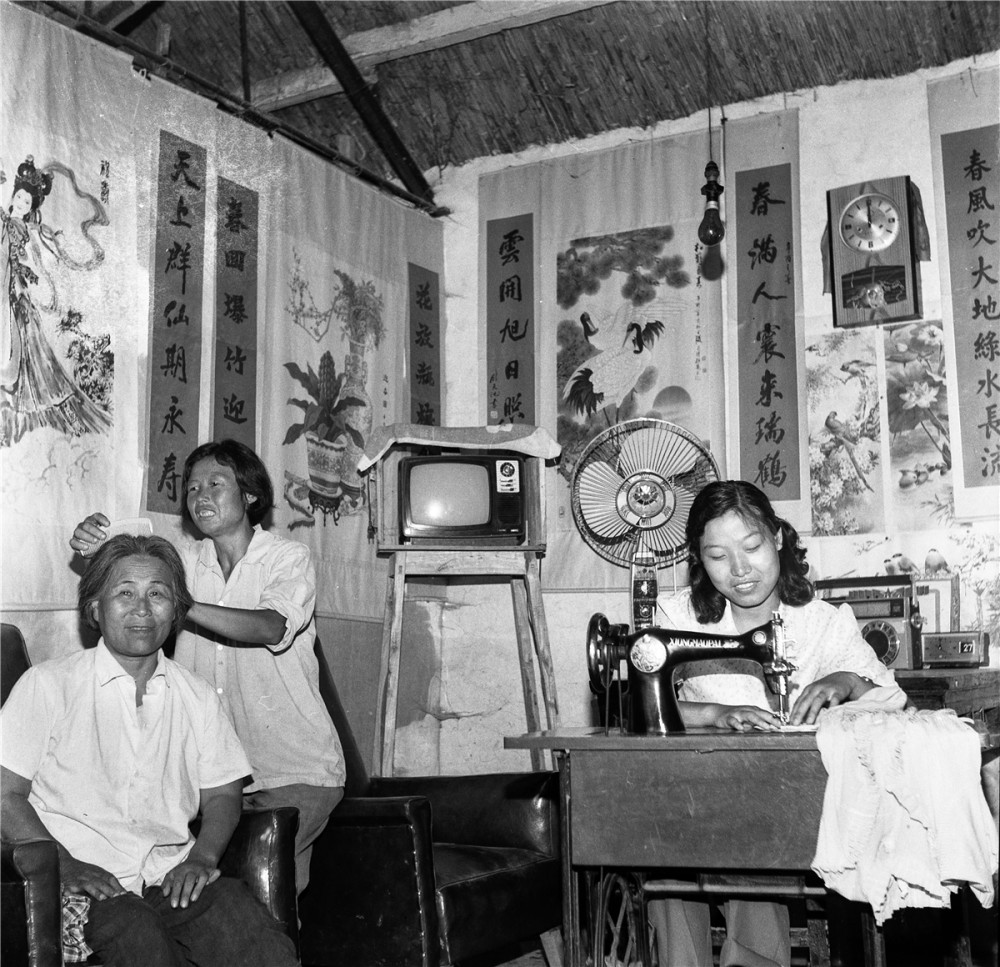 寻找老照片里的你