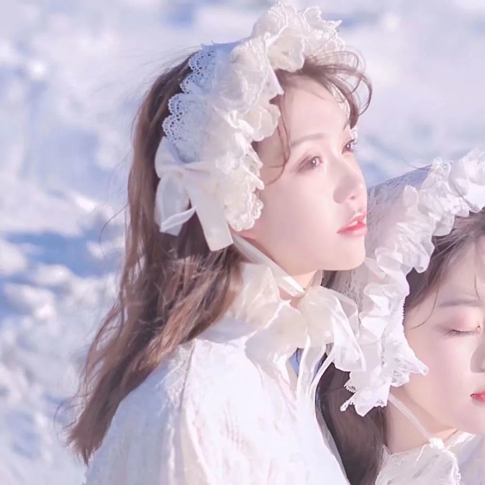 两个女孩子的头像与你坠入爱河谁也不能救我