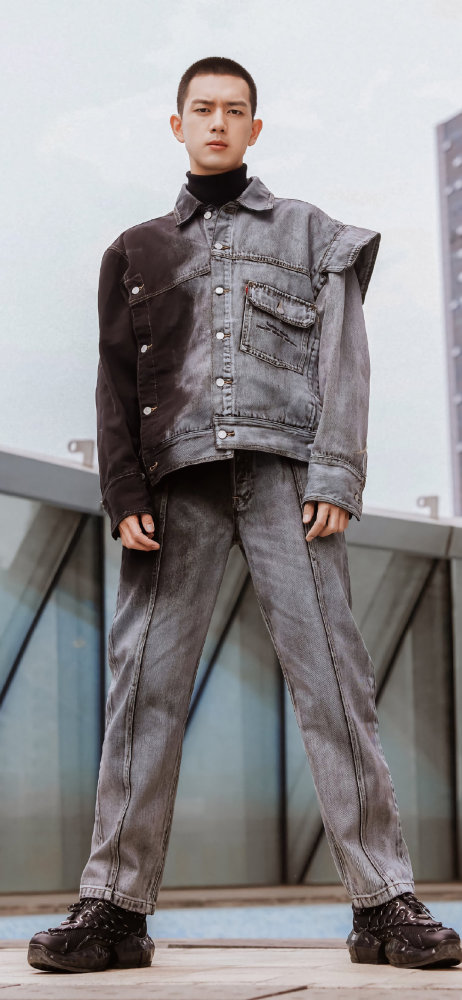 李现:李现牛仔风壁纸来了