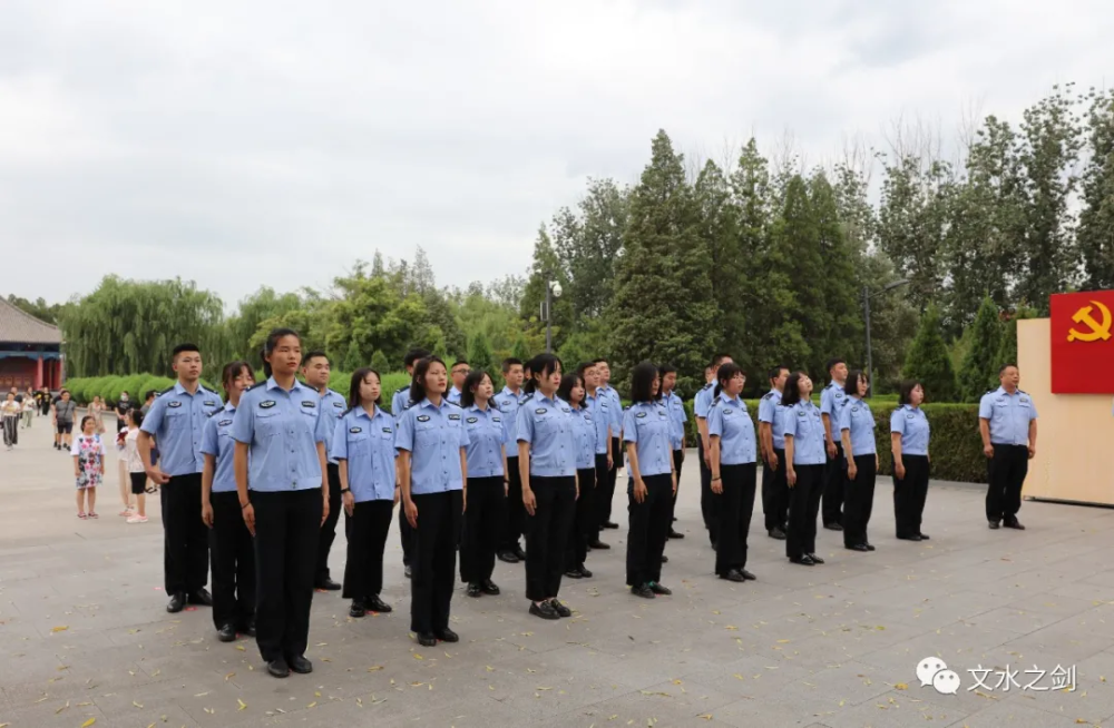 快看乘風破浪的山西警察學院28名實習生來到文水縣公安局