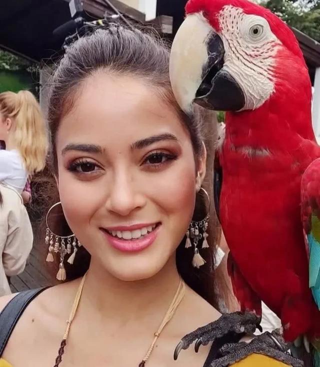 尼泊尔|摩托车|老婆|贝尔果