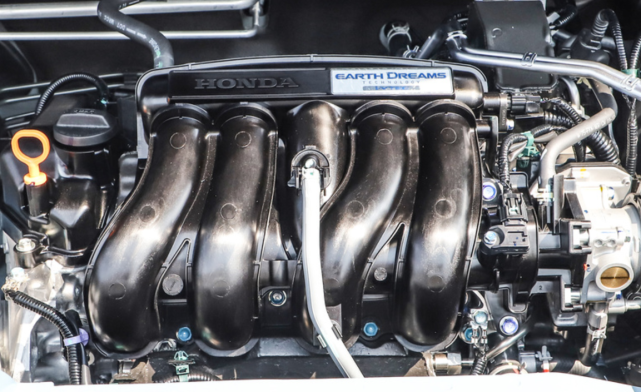 5l自然吸气和1.5t涡轮增压两种发动机.