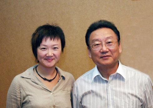 没有对比就没有伤害,这样一比就显得蒋大为的话很没有水准,而从这一点