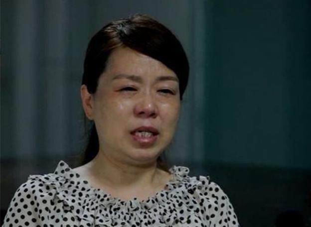 许敏哥哥开启首场直播谈错换人生替郭威说话为妹妹鸣不平