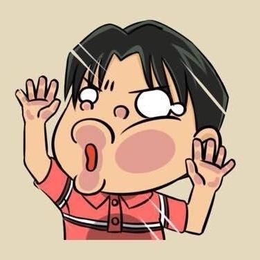 当名侦探柯南里的人物撞上玻璃,灰原哀哭了,小黑也有今天啊?