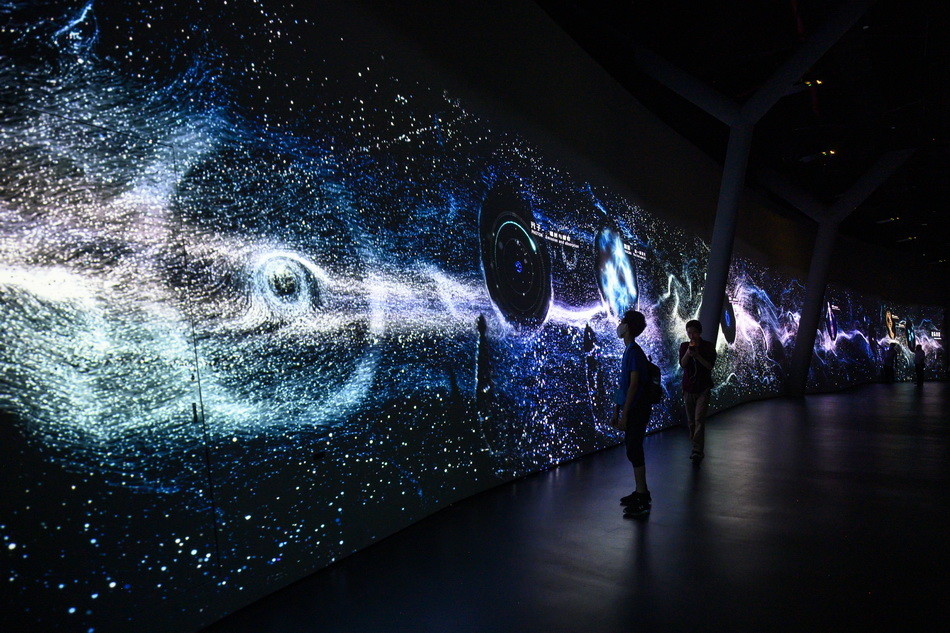 星辰之旅:上海天文馆正式开放,亲子家庭怎么逛?_腾讯新闻